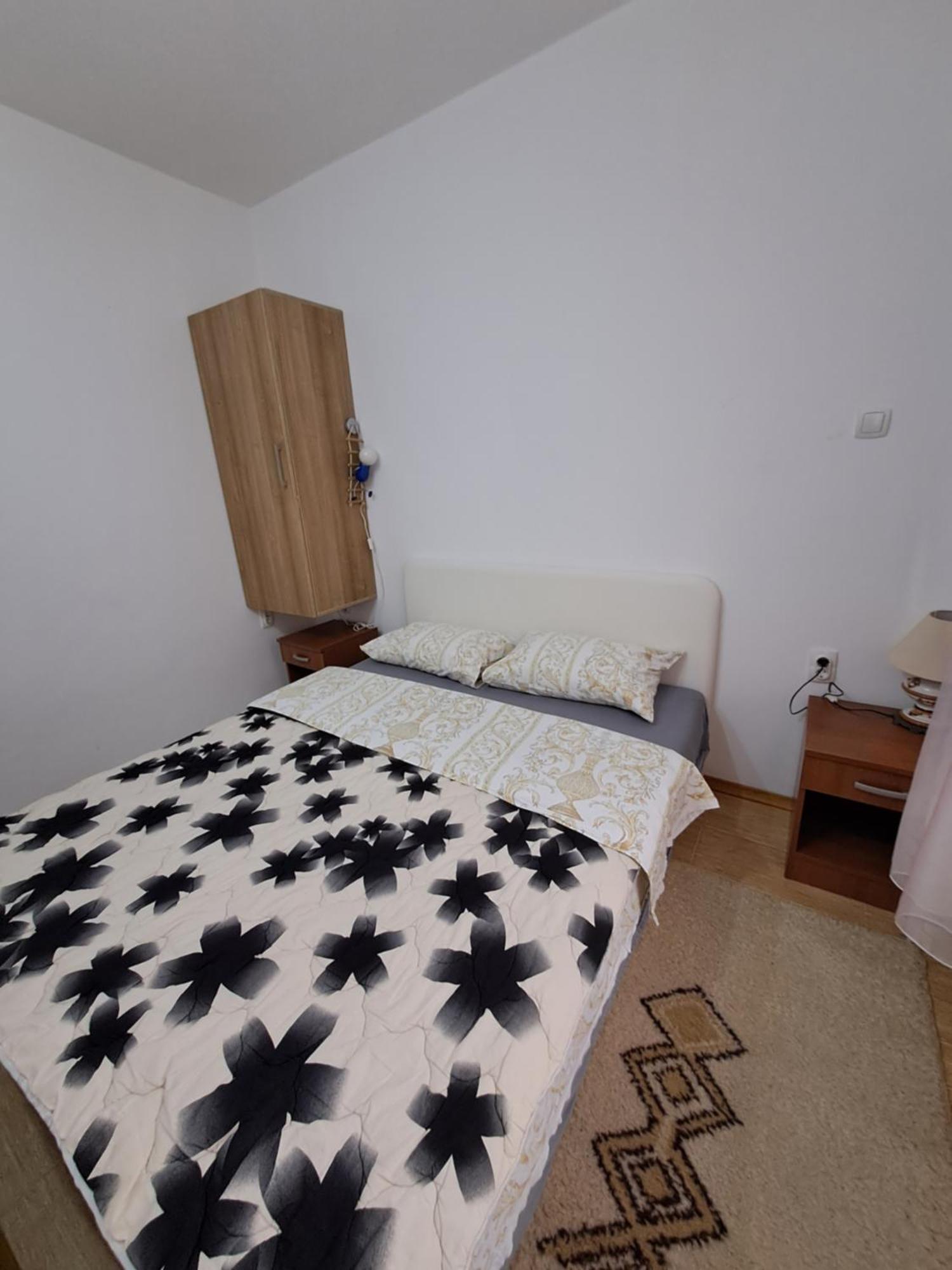 Marinero Apartments Kotor Rum bild